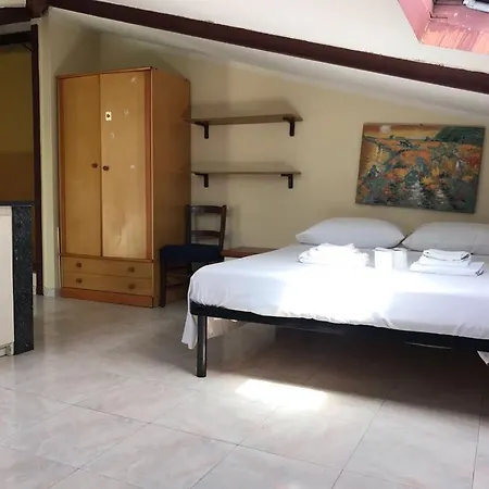 Mansarda Zona Stadio Apartmán